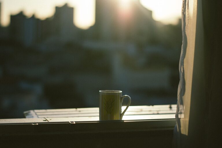 Tips for Creating a Relaxing Morning Routine to Start Your Day Off Right